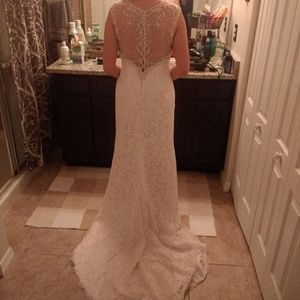 Wedding gown
